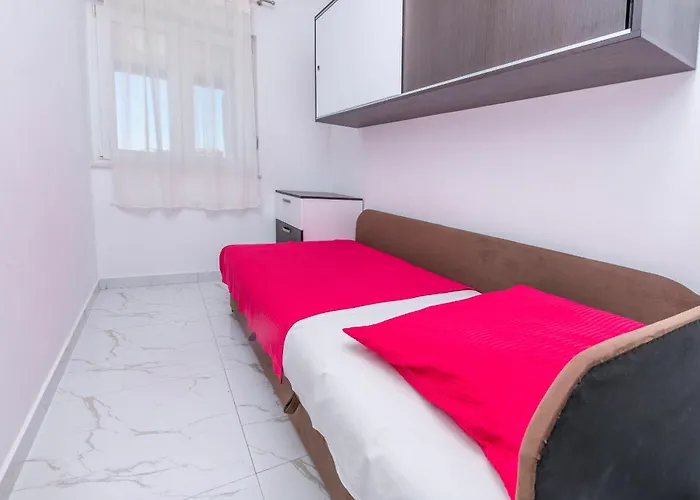 Osti Rogoznica (Sibenik-Knin)