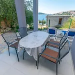 Osti Apartment