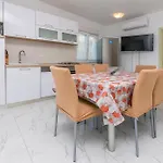 Apartment Osti Rogoznica (Sibenik-Knin)