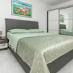 Osti Apartment Rogoznica (Sibenik-Knin)