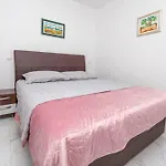 Osti Apartment Rogoznica (Sibenik-Knin)