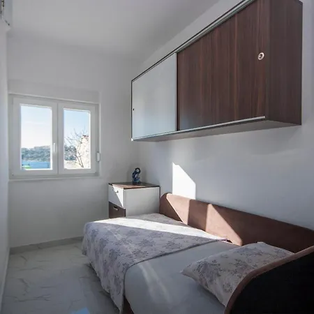 Osti Apartment *