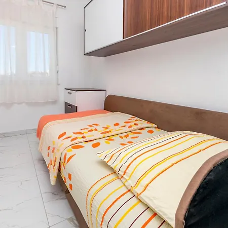 Osti * Rogoznica (Sibenik-Knin)